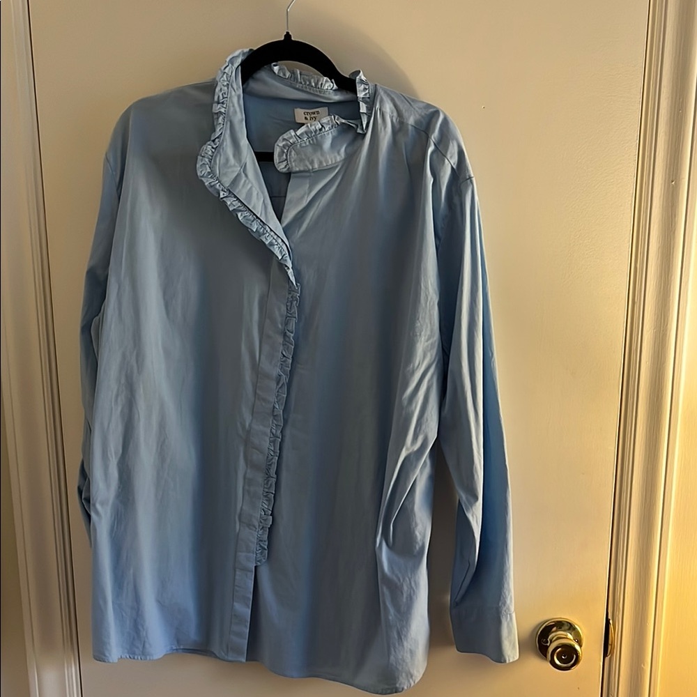Crown & Ivy Sky Blue Top